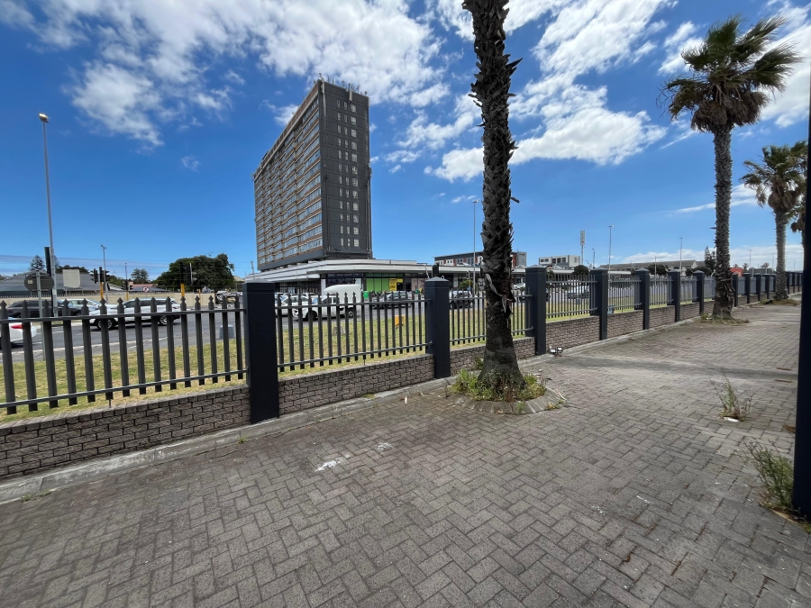 To Let commercial Property for Rent in Montague Gardens Western Cape